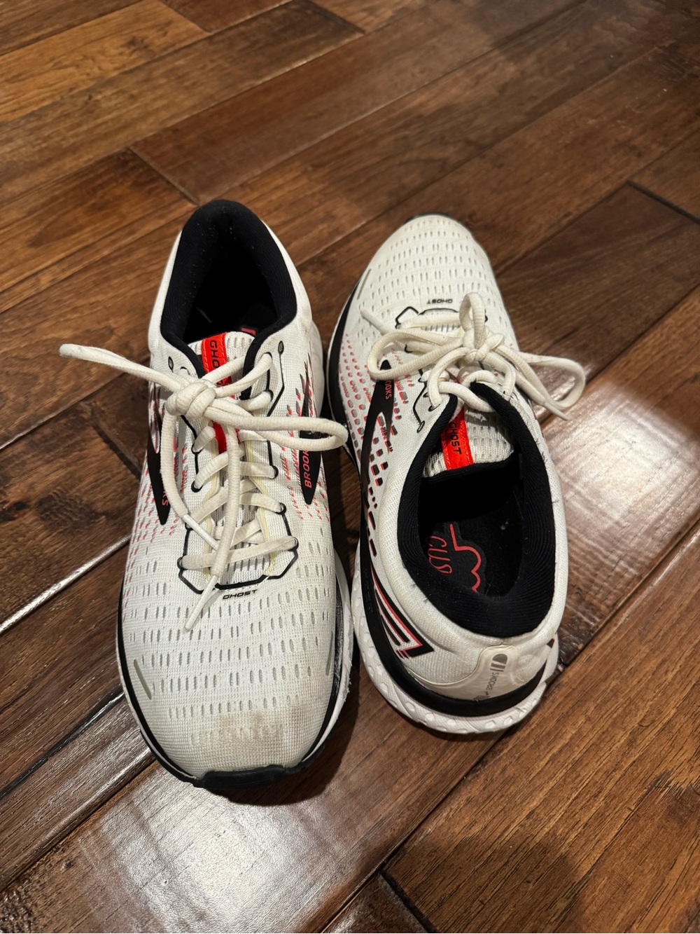 Brooks Women's White Black Red Running Shoes